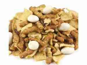 Dutch Apple Crisp Snack Mix